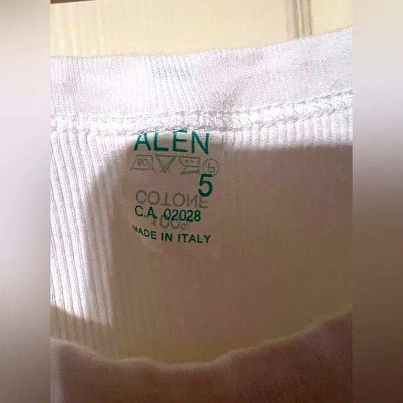 Italian tank top - Picture 2 of 3